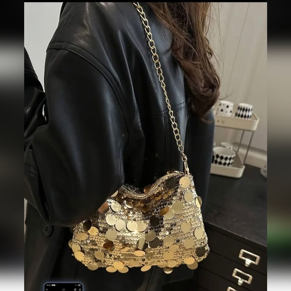 Gold Sequins Shoulder Bag - Picture 5 of 8
